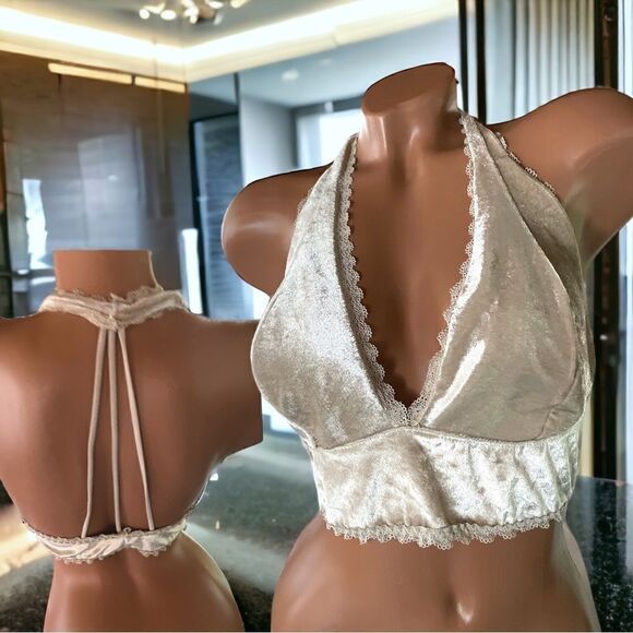 Youmita Underwear & Intimates l Cream Colored Velvety Bralette, Bra, Cami l L - Picture 11 of 11